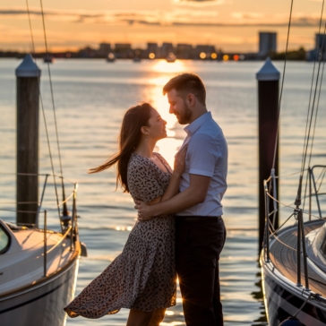 romantic couple photoshoot location Rattray Marsh Mississauga