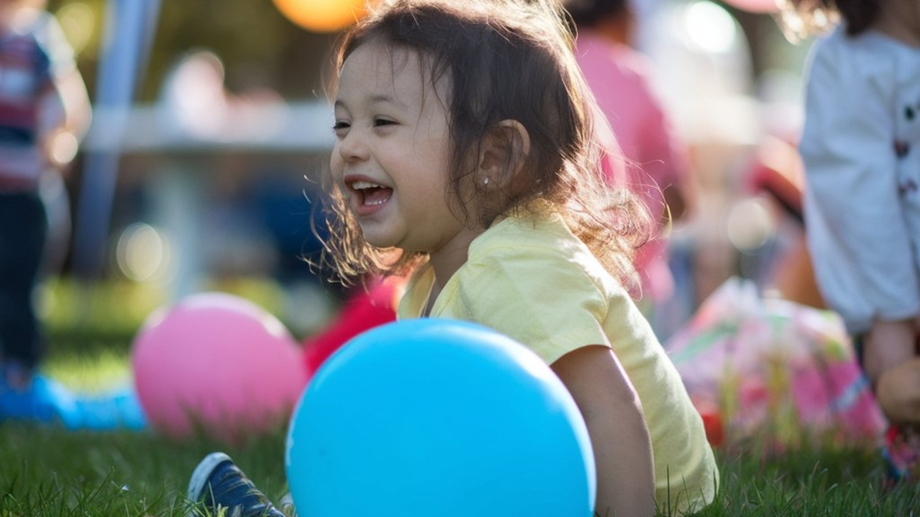 kids birthday photography Etobicoke natural light