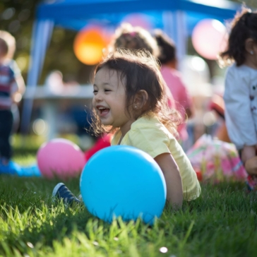kids birthday photography Etobicoke natural light